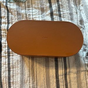 Dyson air wrap storage